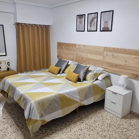 Zabas Rooms 알보라야 외부 사진