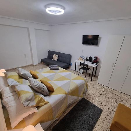 Zabas Rooms 알보라야 외부 사진