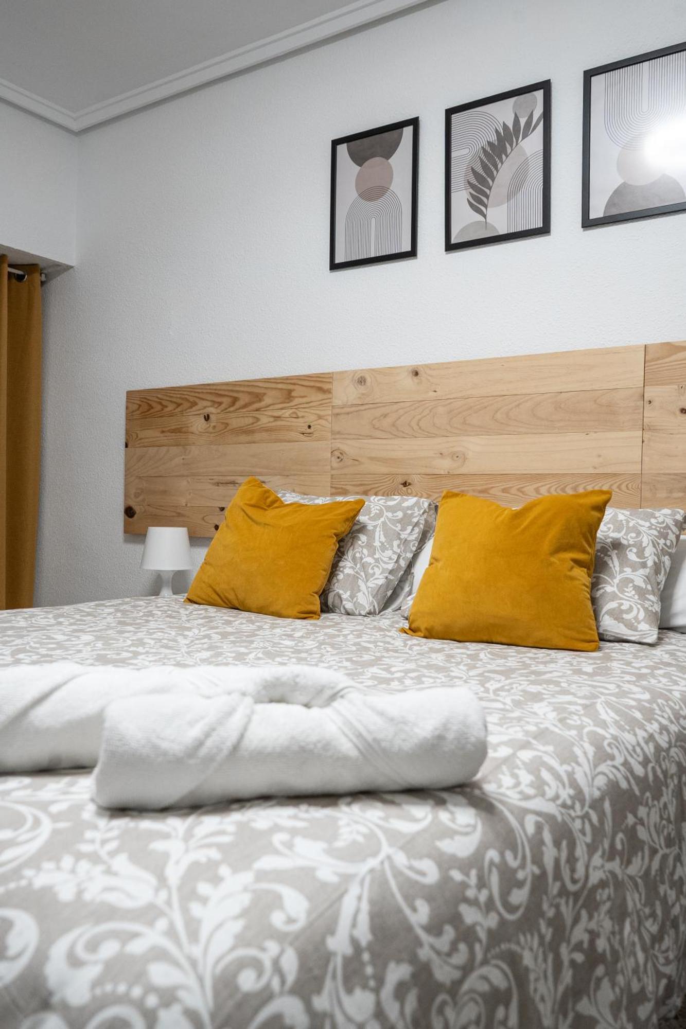 Zabas Rooms 알보라야 외부 사진