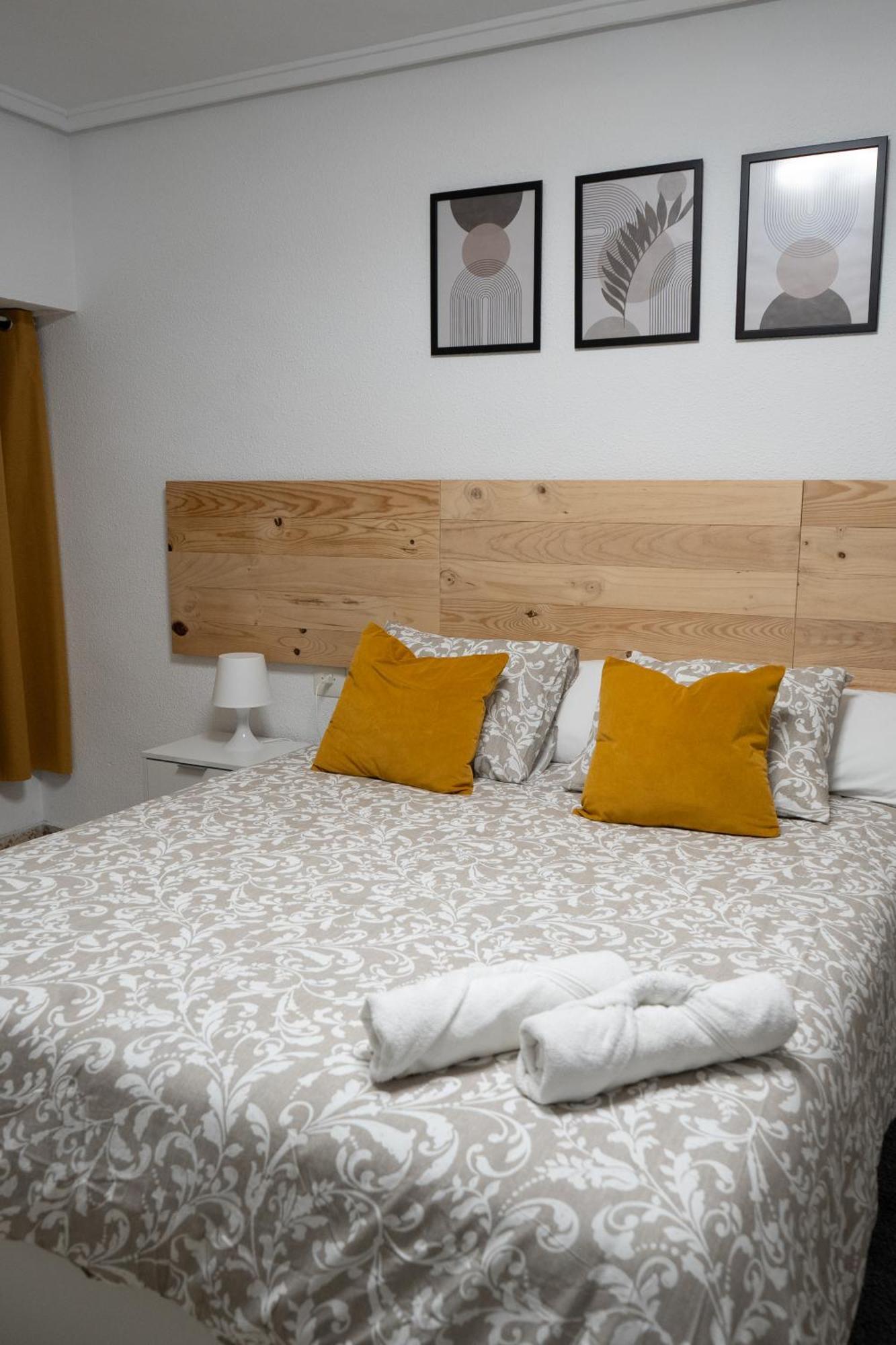 Zabas Rooms 알보라야 외부 사진