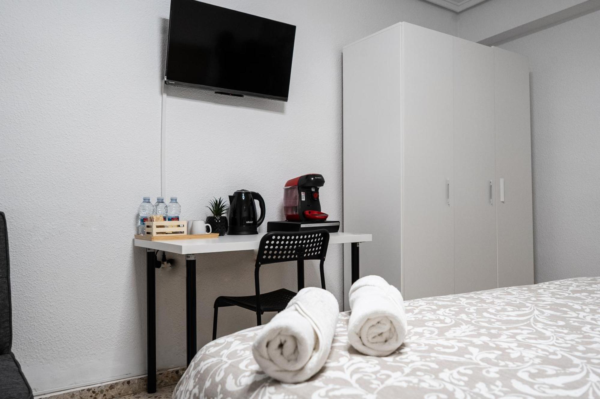 Zabas Rooms 알보라야 외부 사진